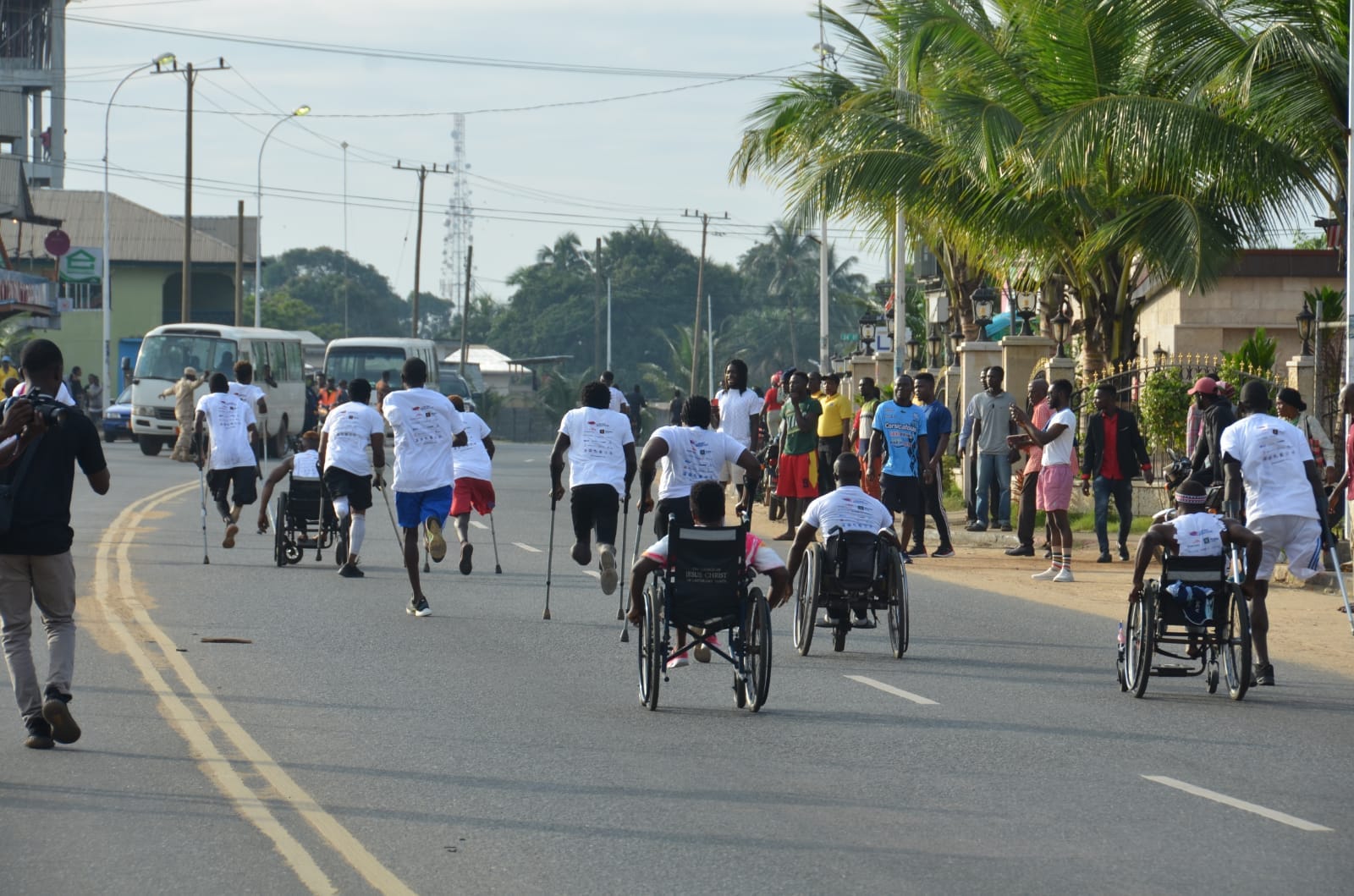 Crutches & Wheelchair 10k